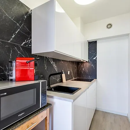 Fair 0306 Apartman *